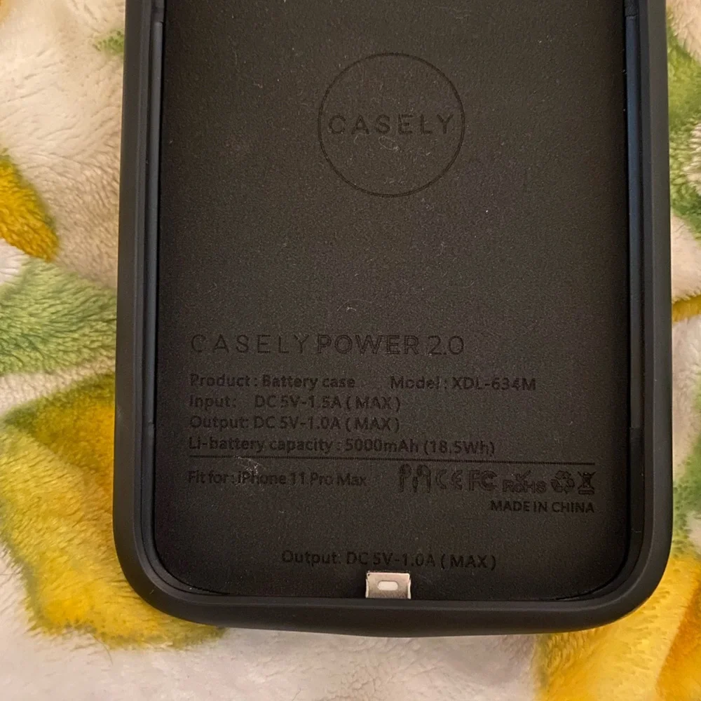 Casely power iphone